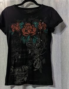Black cotton+Red rose /Rhinestone Graphic washed T-shirt 🌹Size L
